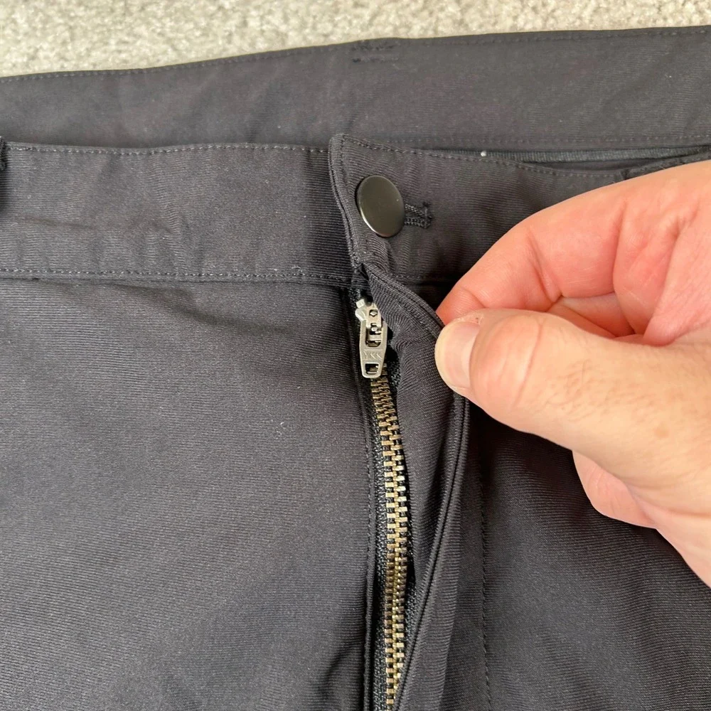 Lululemon ABC Pants Mens 38x32 Black Technical Performance 5-Pocket Trousers